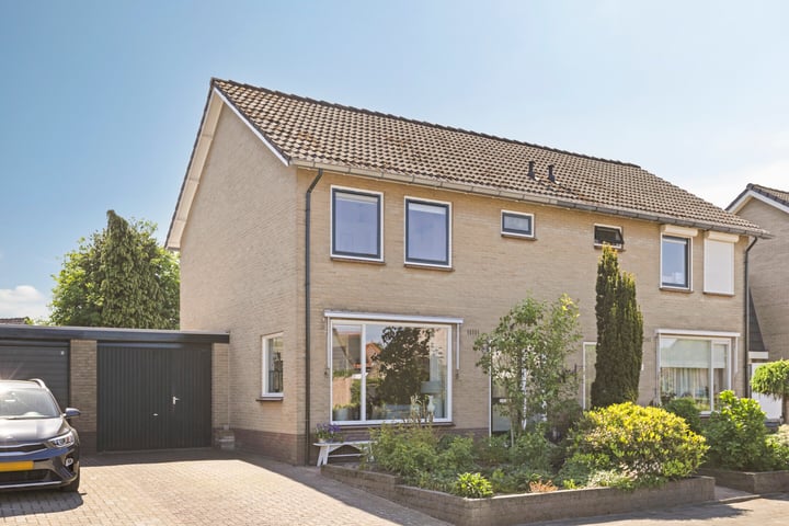 Meester Nijhoffstraat 30 in Heerde foto