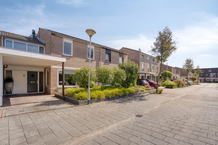Meester Piparduslaan 13 in 's-Hertogenbosch