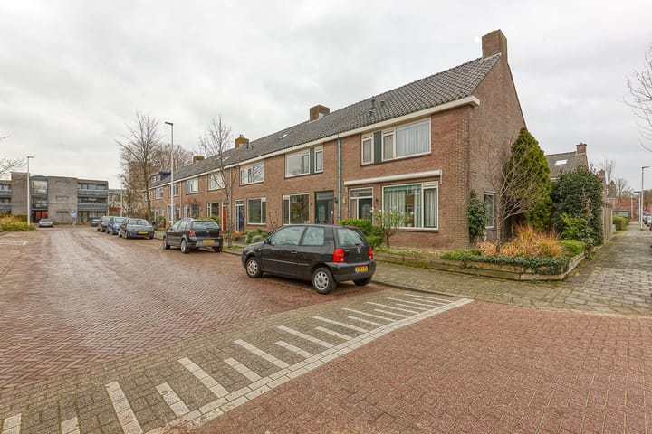 Meeuwenlaan 2 in Leiderdorp