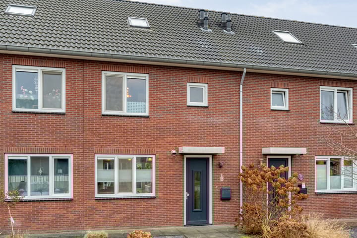 Meidoornstraat 35 in Lutten photo