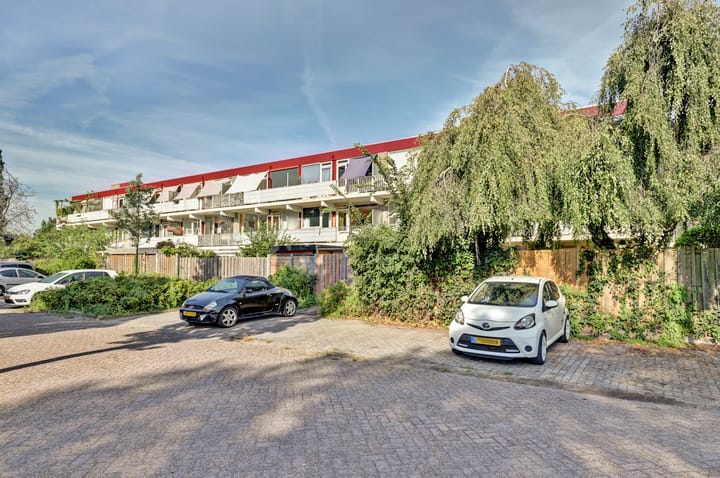 Meidoornweg 76 in Badhoevedorp Foto