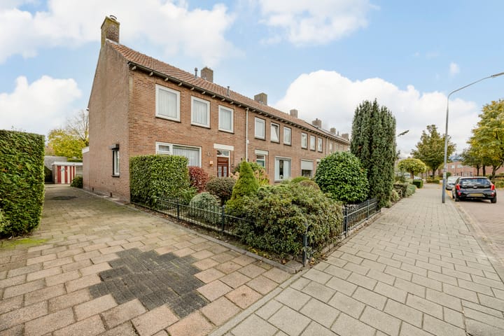 Meierstraat 1 in Gilze