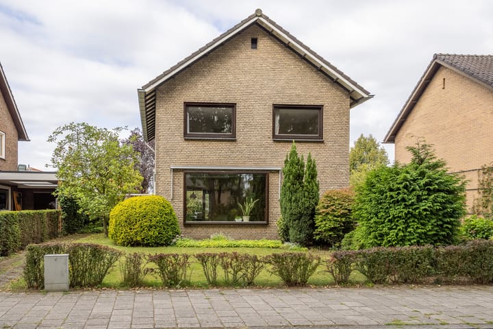 Photo of property Meijbreestraat 155, Oldenzaal