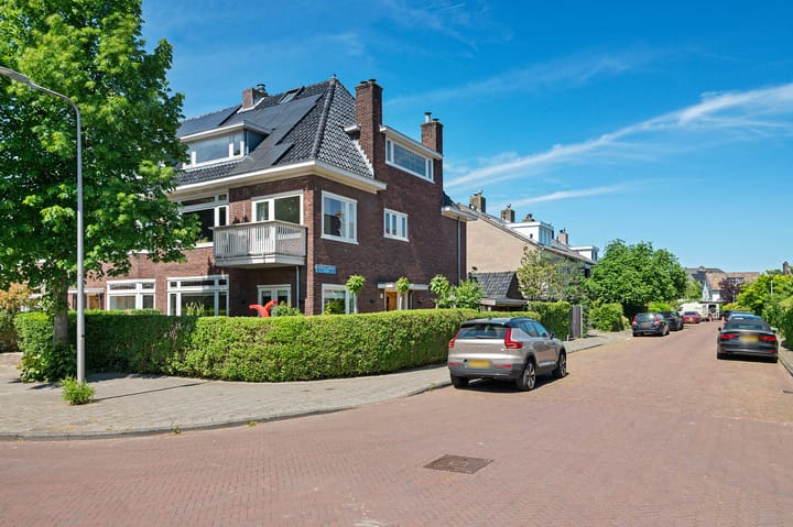 Meindert Hobbemastraat 33 in Heemstede