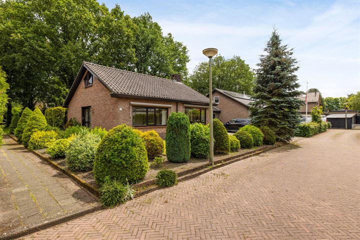 Meinwerkstraat 8 in Putten