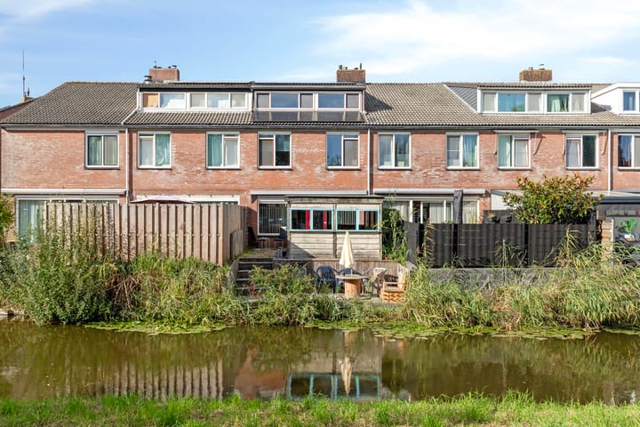 Meldedonk 23 in Spijkenisse