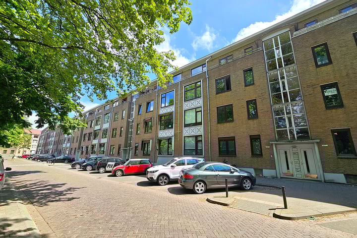 Mendelssohnplein 34B in Vlaardingen foto