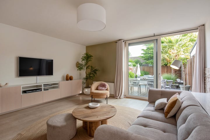 Photo of property Mendelssohnrode 10, Zoetermeer