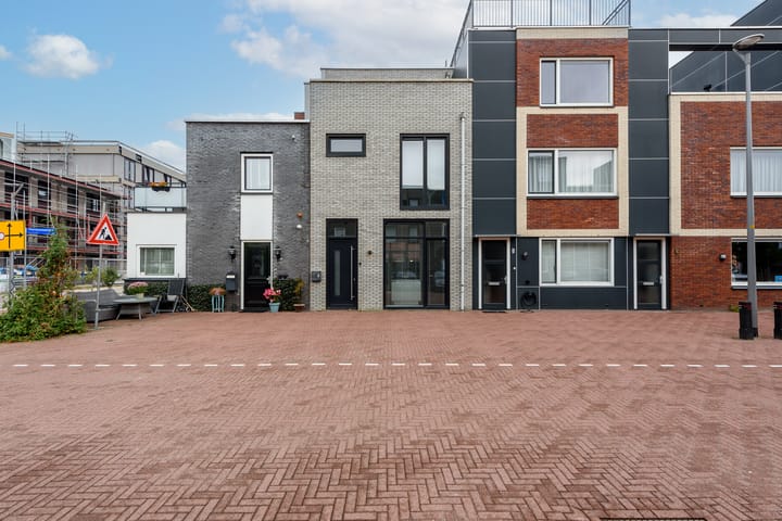 Menelaosstraat 3 in Almere