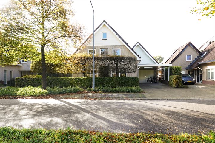 Mennestraat 75 in Putten