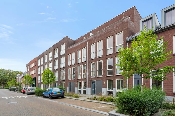 Menno van Coehoornstraat 41 in Breda