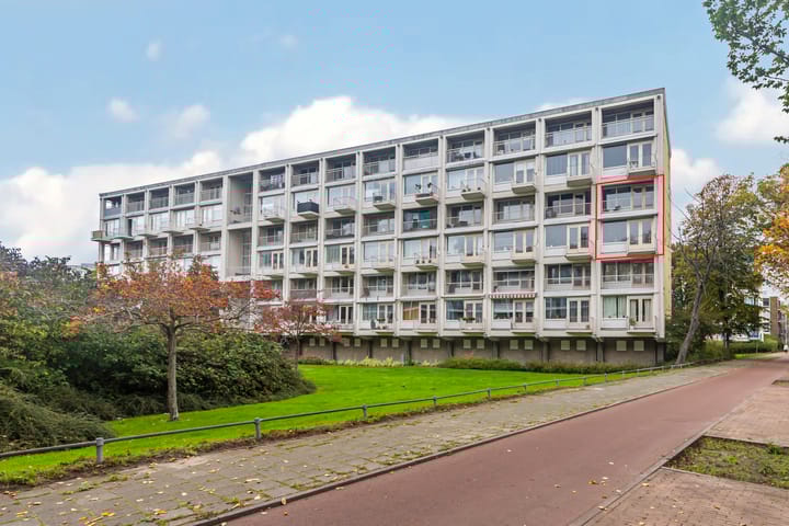 Meppelweg 573 in 's-Gravenhage foto