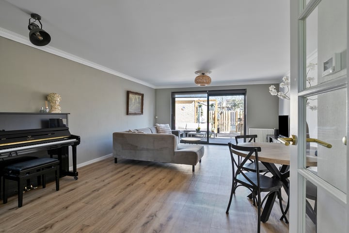 Photo of property Meranti 181, Dordrecht