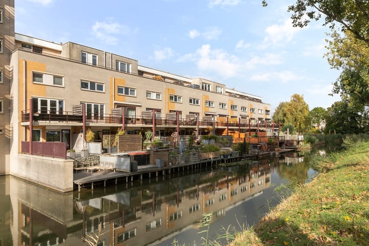 Merbau 111 in Dordrecht