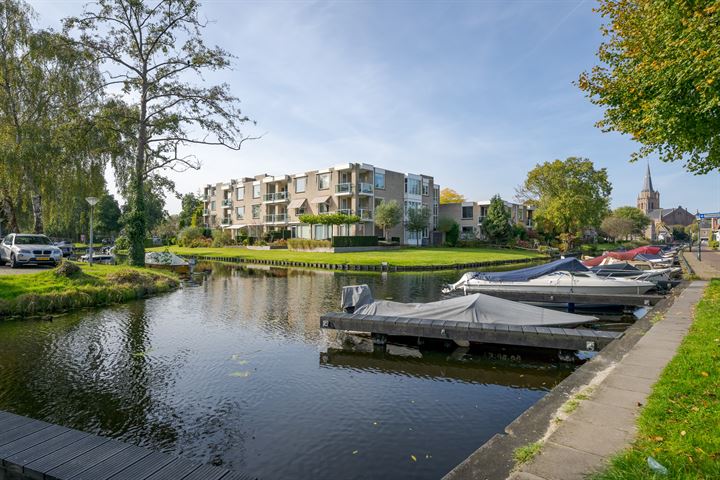 Merelhof 165 in Voorschoten