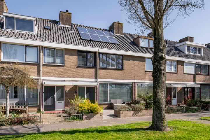 Photo of property Merellaan 158, Maassluis