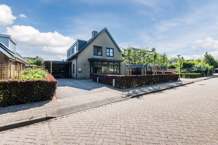 Merellaan 22 in Nieuwleusen
