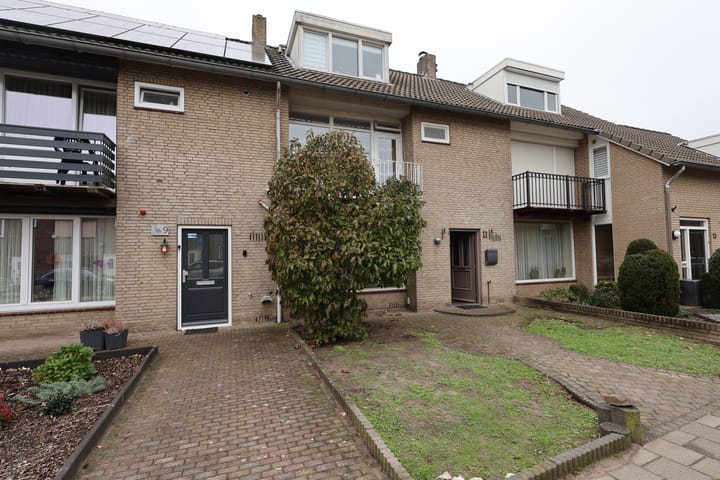 Merelstraat 11 in Helmond