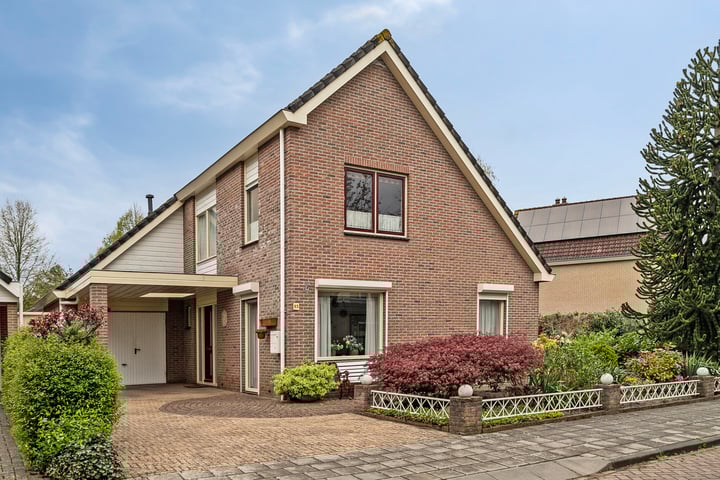 Merelstraat 13 in Nijeveen