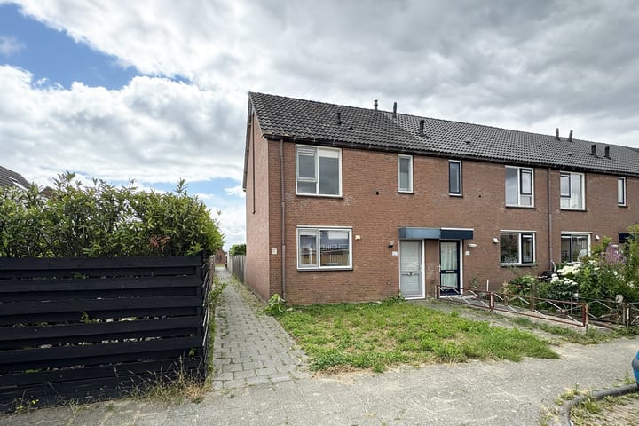 Merelstraat 42 in Fijnaart Foto