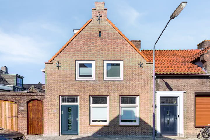 Merodestraat 10 in Zevenbergen