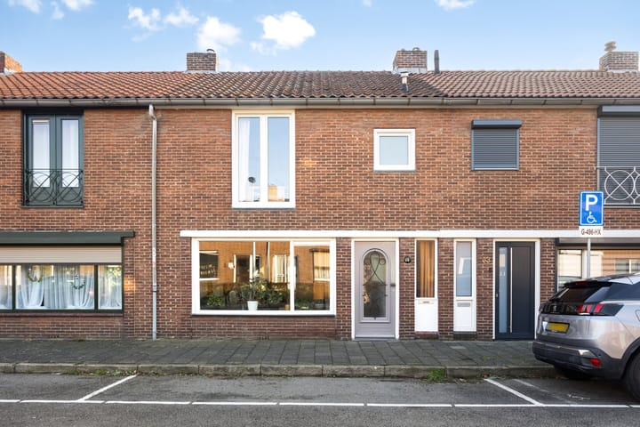 Photo of property Merovingenstraat 61, Maastricht