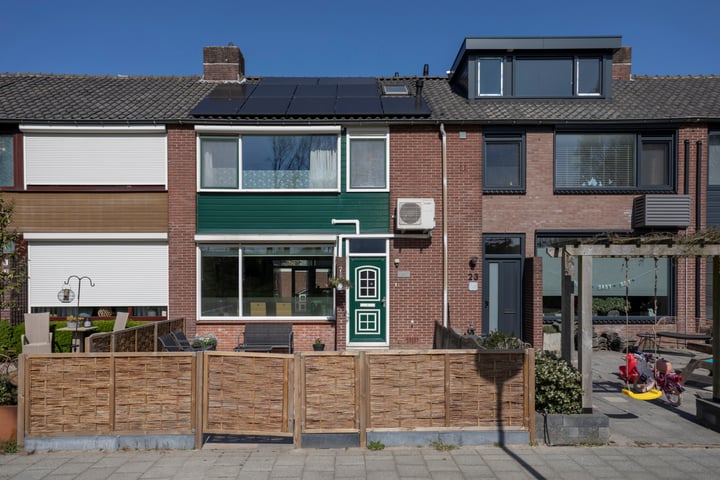 Merwedepad 21 in Rozenburg