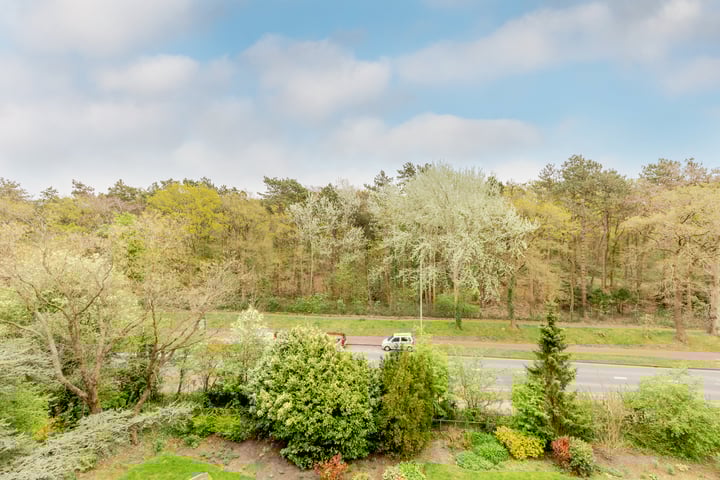 Merwedeplantsoen 122 in Heemstede