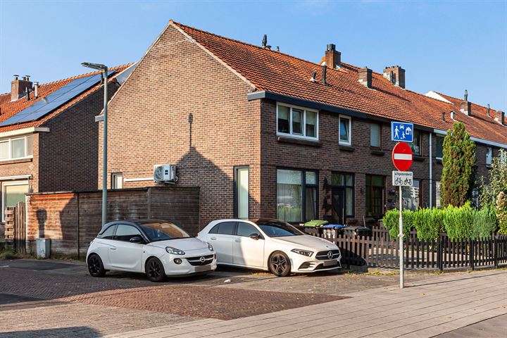 Merwedestraat 151 in Dordrecht