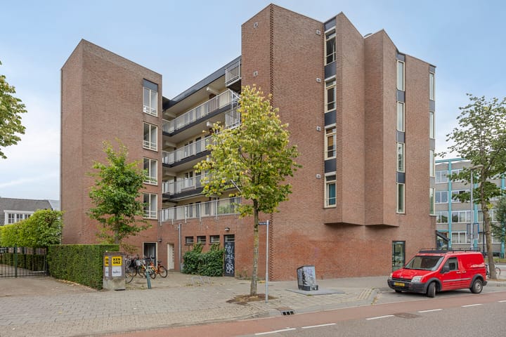 Methusalemplein 3 in Eindhoven