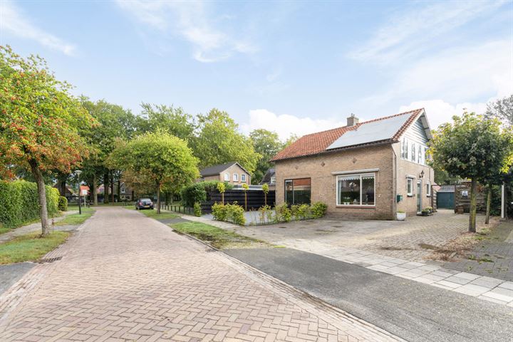 Photo of property Meuleveldweg 3, Oosterwolde
