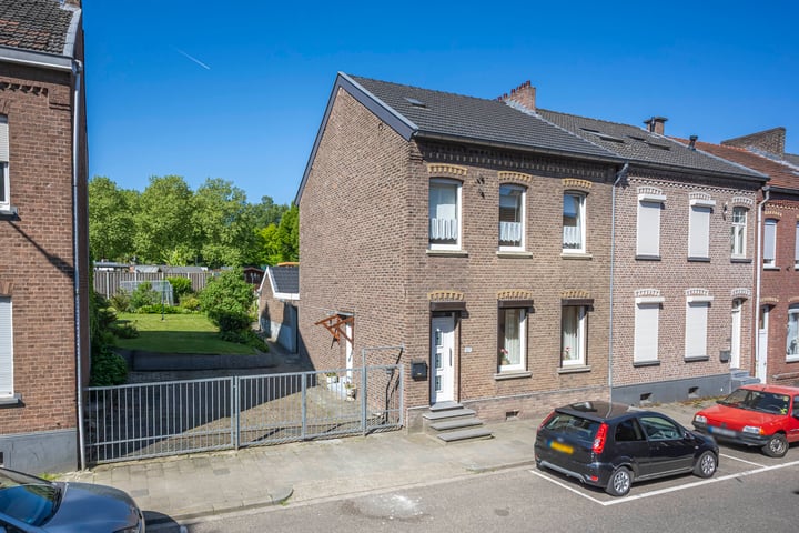 Meuserstraat 107 in Kerkrade foto