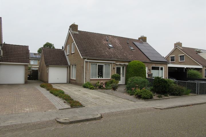 Photo of property Mevrouw Gelinck-van Kerkwijkstraat 19, Ruinerwold