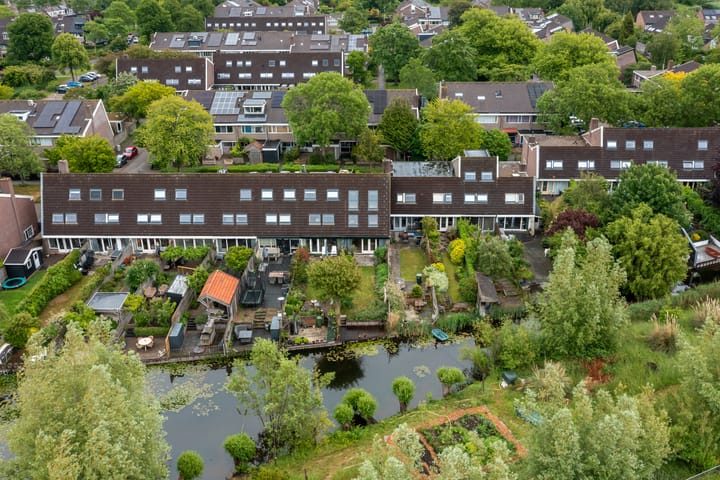 Mezenhof 97 in Schagen