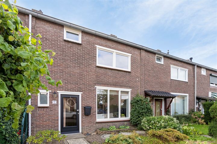 Mezenstraat 11 in Geleen