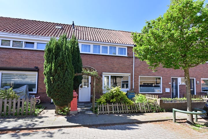 Mezenstraat 34 in Hilversum