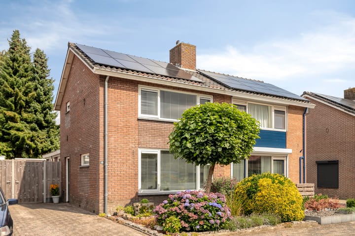 Mezenweg 18 in Wapenveld