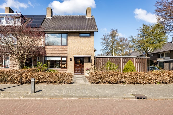Photo of property Mgr. A.F. Diepenstraat 45, Best