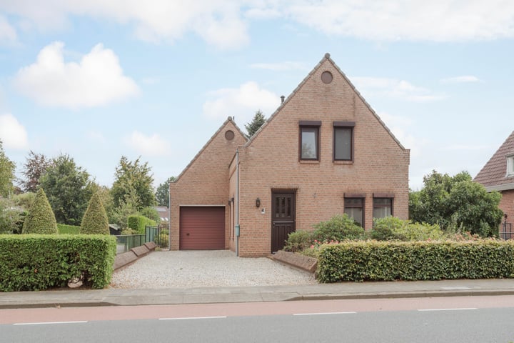 Mgr Aertsstraat 38 in Swolgen photo