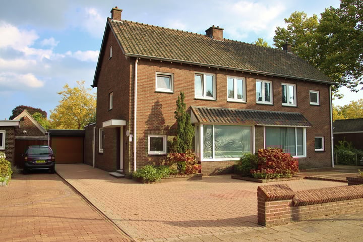 Photo of property Mgr. Claessensstraat 10, Sittard