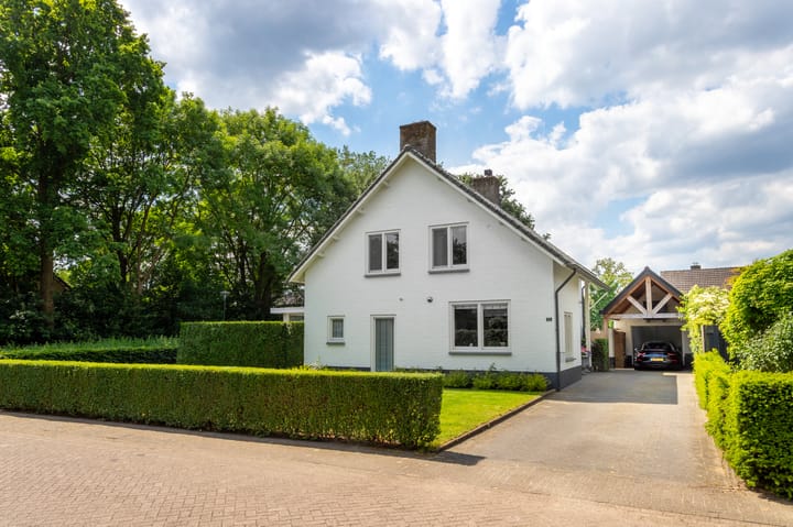 Mgr Frenkenstraat 21 in Nuenen