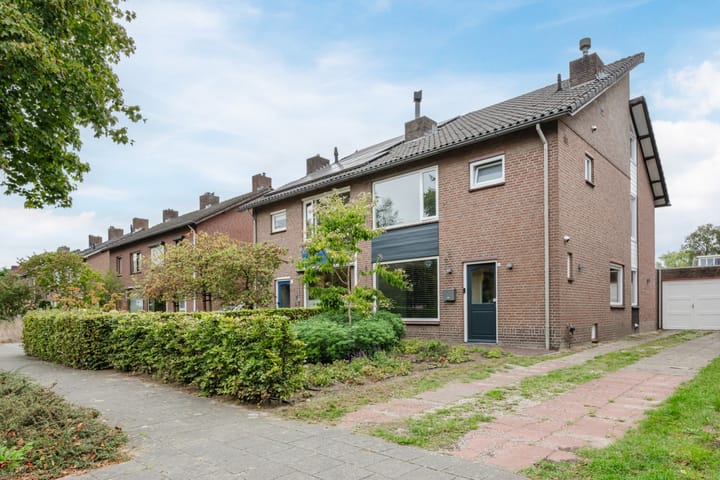 Mgr Frenkenstraat 26 in Nuenen foto