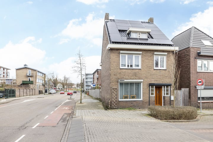 Mgr. Lebouillestraat 39 in Hoensbroek