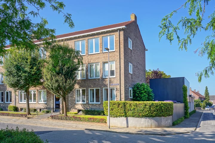 Mgr. Schrijnenstraat 71 in Heerlen