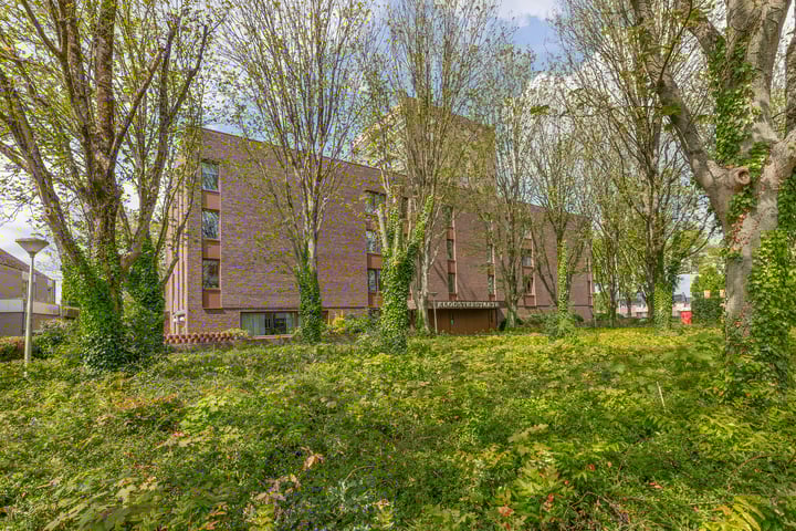 Mgr Swinkelsstraat 15 in Eindhoven Foto