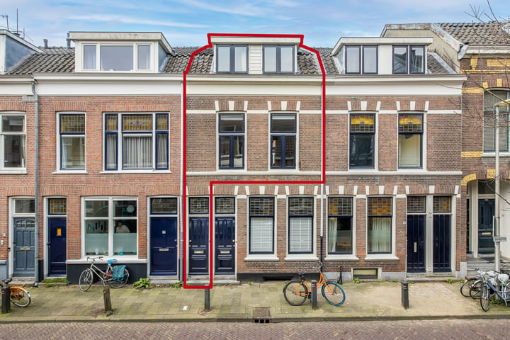 Mgr. van de Weteringstraat 96-BS in Utrecht