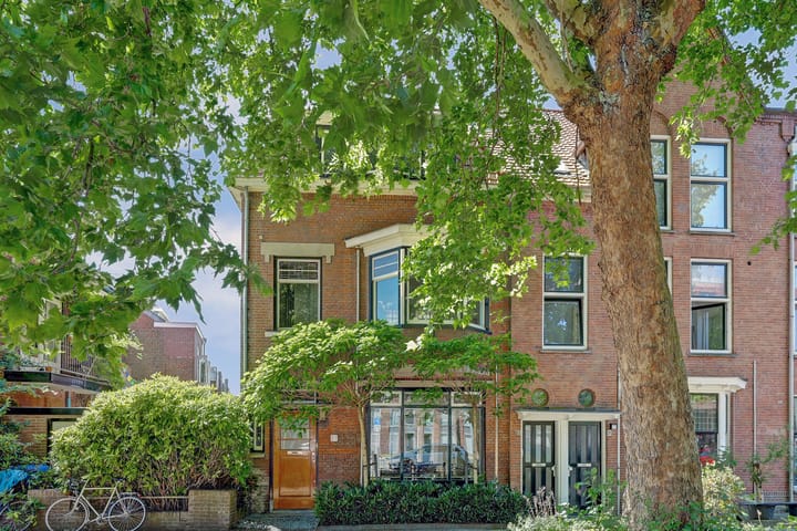 Michiel de Ruyterweg 27 in Delft