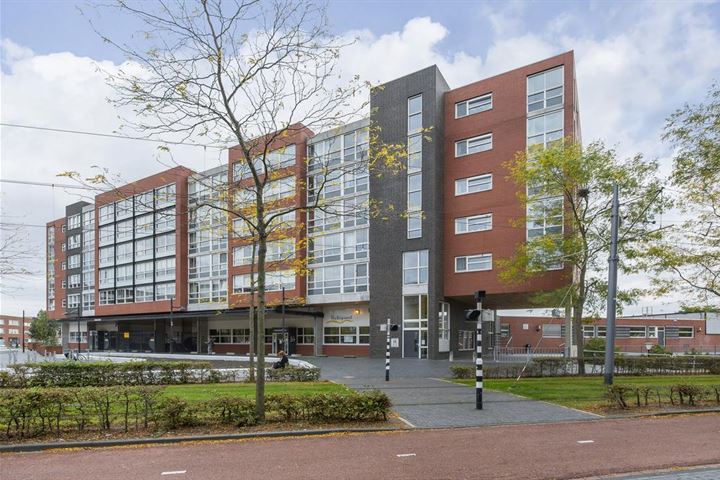 Middeldijkerplein 69 in Barendrecht