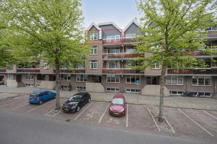 Photo of property Middellaan 406, Breda