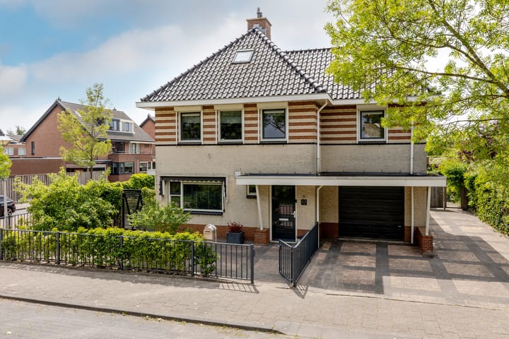 Photo of property Middellantweide 13, Hellevoetsluis